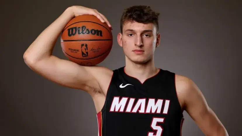Nikola Jović