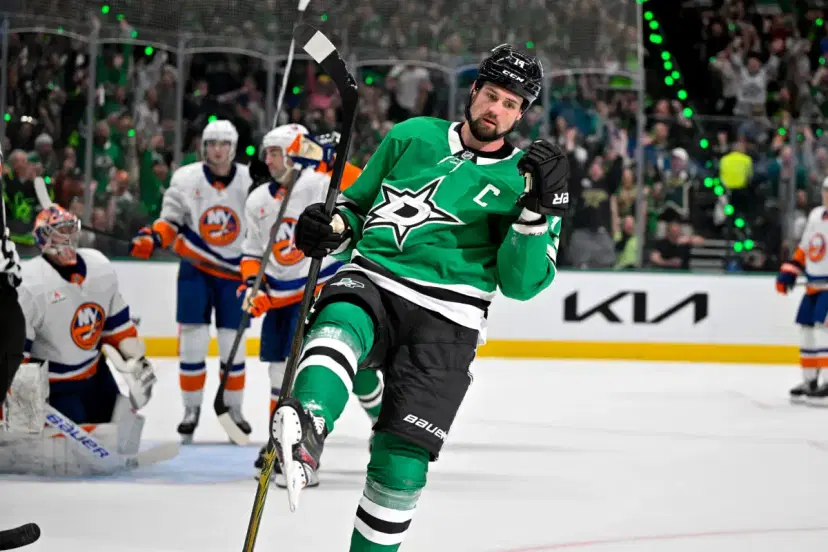 Jaime Benn leads the Stars at home in Game 3