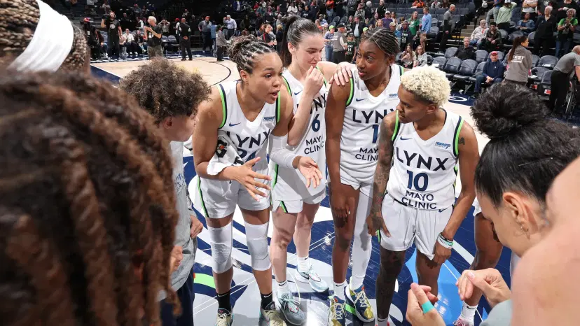 Napheesa Collier and teammates