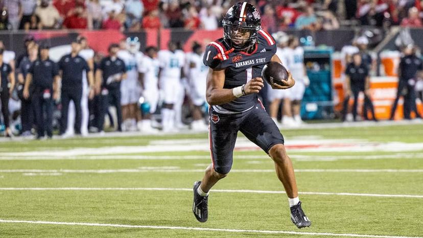 Jaylen Raynor has 23 total touchdowns for the Red Wolves, but also 11 interceptions - Missouri State Arkansas State Picks