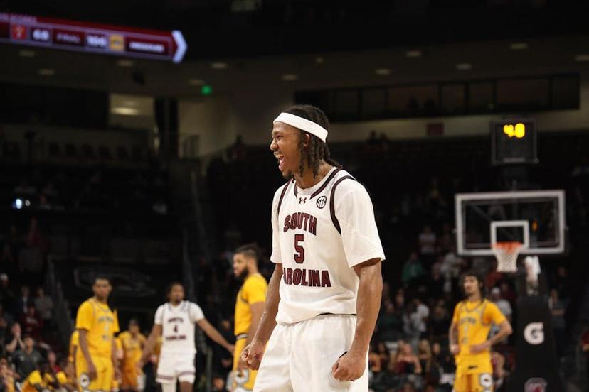 Meechie Johnson leads the Gamecocks as they face the Razorbacks at Bud Walton Arena tonight - Arkansas South Carolina Picks