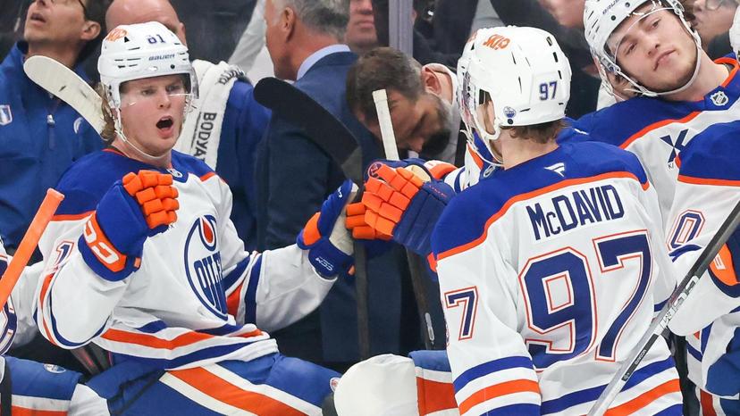 Kasperi Kapanen and Connor McDavid